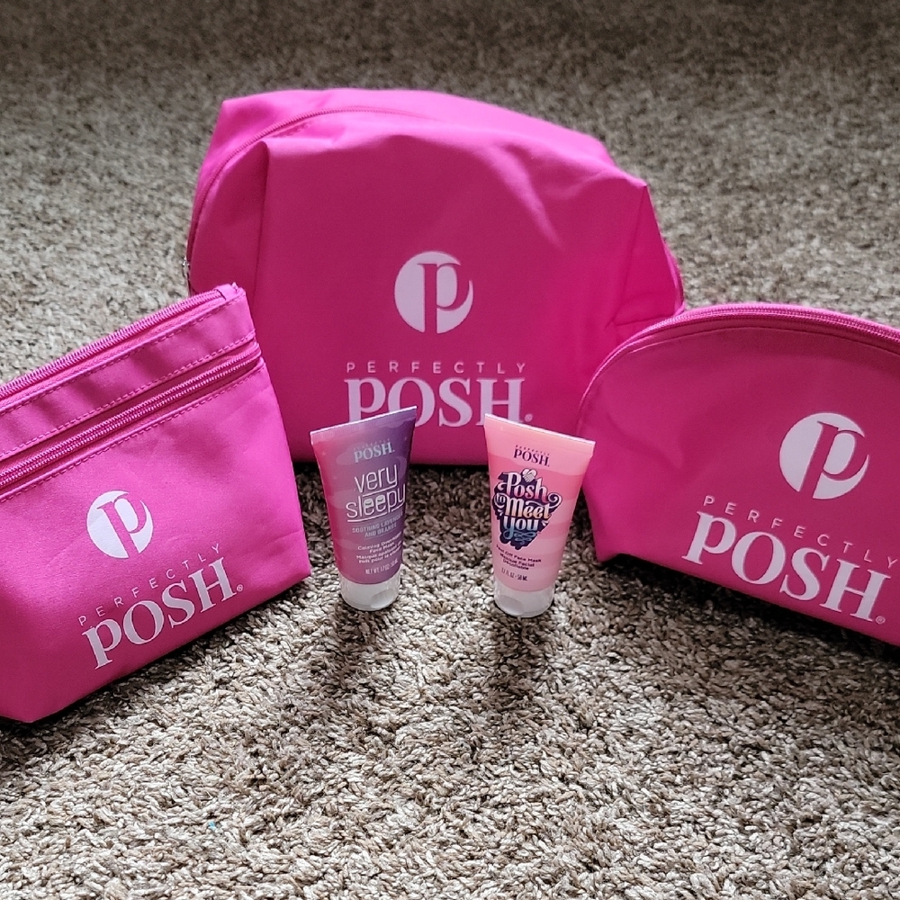 Sleepover Spa Kit Pink Peel-Off Mask Very Sleepy Overnight Mask 3 Travel Bags